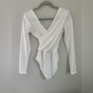 WHITE LONG SLEEVE BODYSUIT